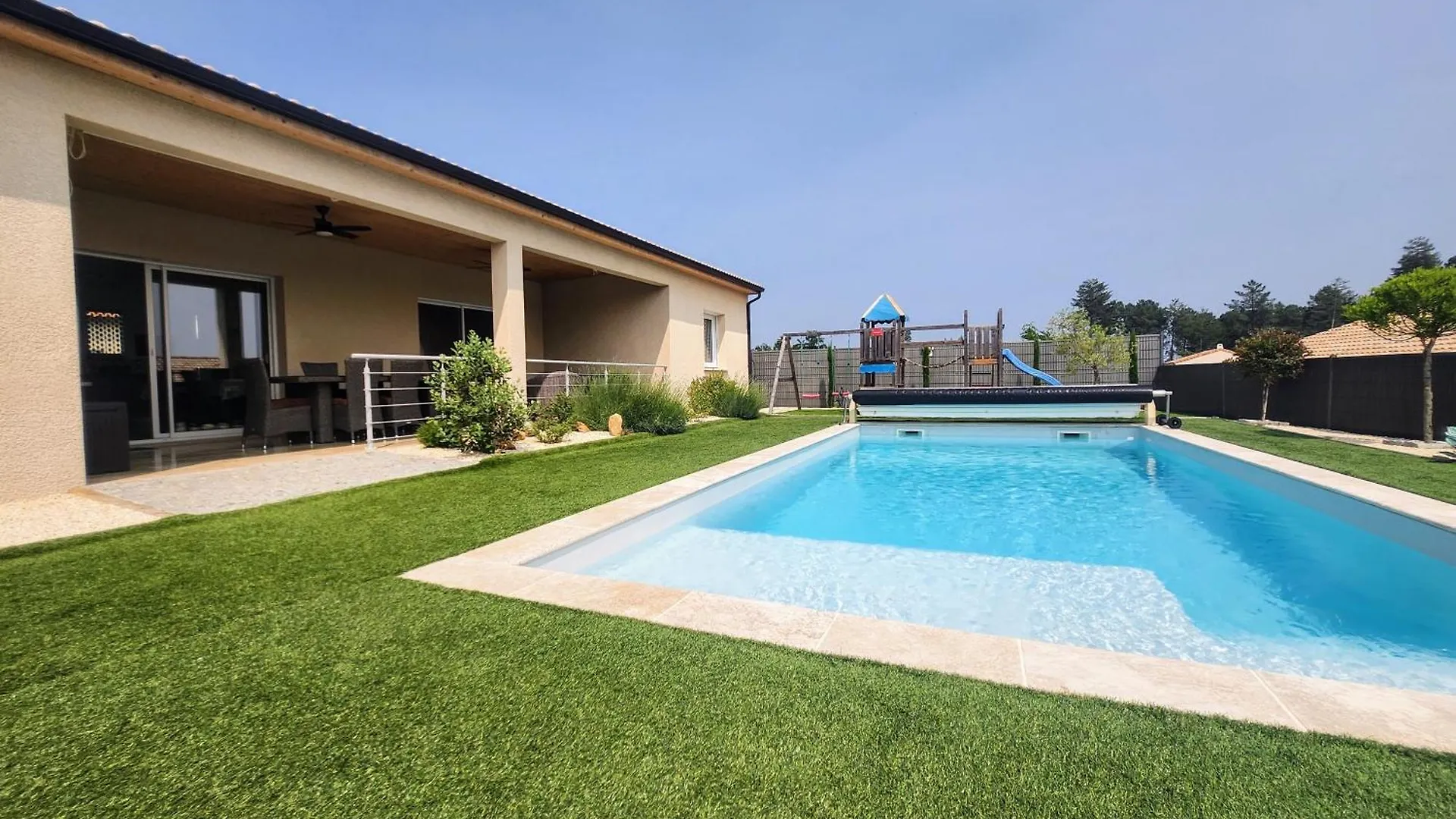 En Ardeche Villa L'Olympe Climatisee Avec Sa Piscine Privee Et Chauffee Joyeuse